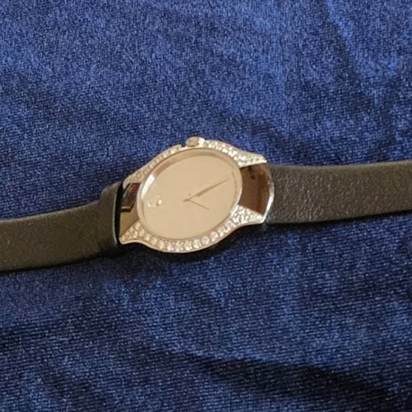 Exquisite, RARE Movado Allia, mirror face with .45 carat diamonds main image 6